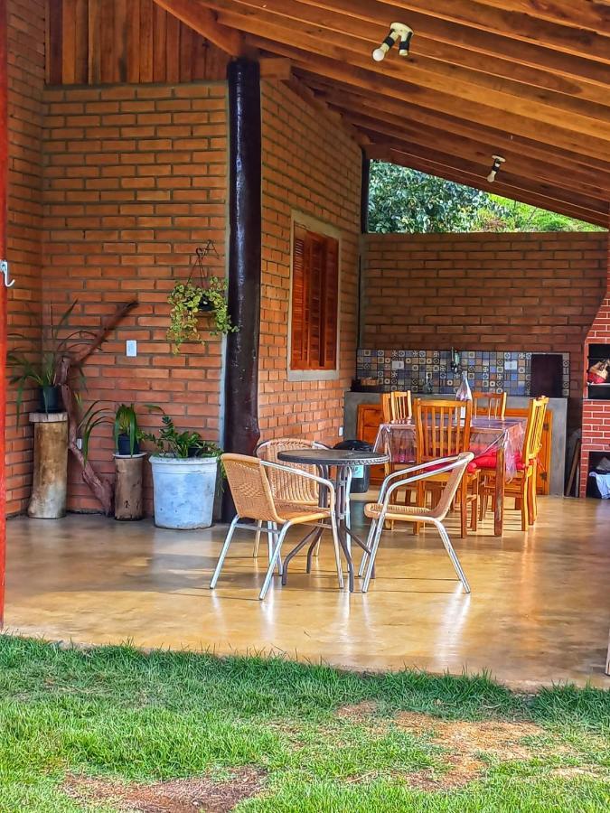 Chale Araucaria- Vale Das Pedras Mg Sapucaí-Mirim Exterior foto